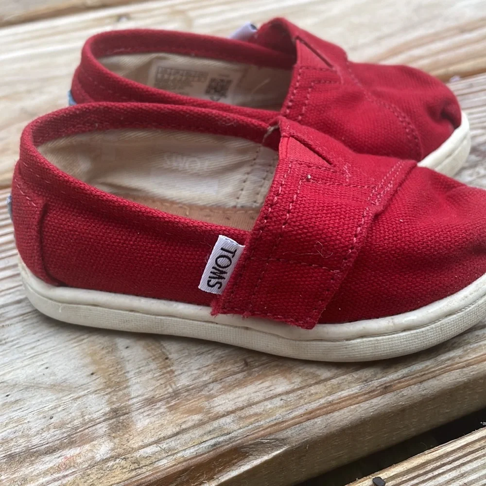 TOMS Red Canvas Alpargata Slip-On Shoes Toddler Size 5T